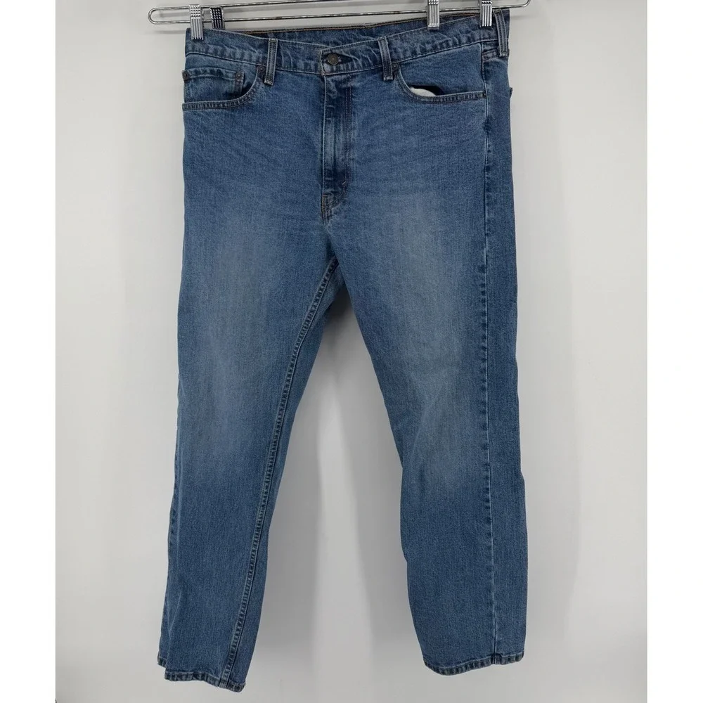 Levi's Jeans Mens 38x32 Blue 505 Regular Fit Straight Leg Medium Wash Denim
